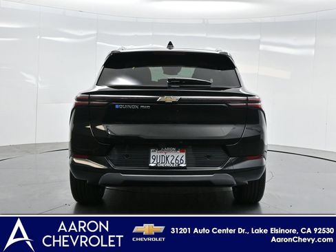 New 2025 Chevrolet Equinox EV LT image 34