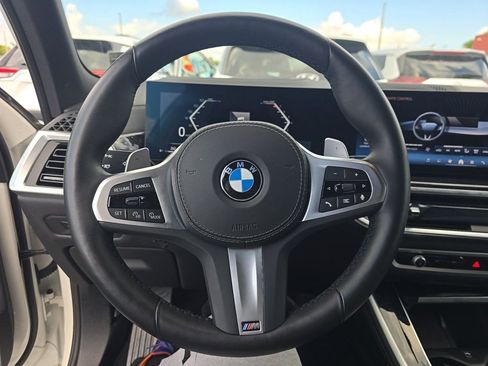 Used 2026 BMW X5 xDrive40i AWD/4WD image 4