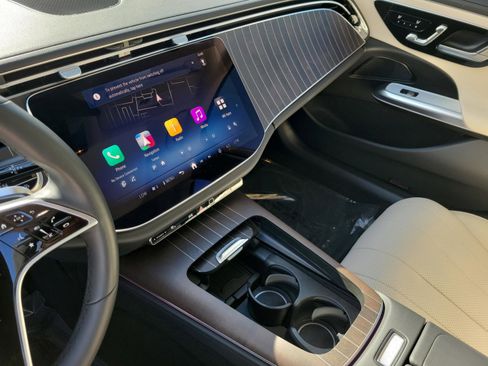 Certified 2025 Mercedes-Benz E 350 Sedan image 24