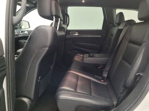 Used 2022 Jeep Grand Cherokee Limited AWD/4WD image 18