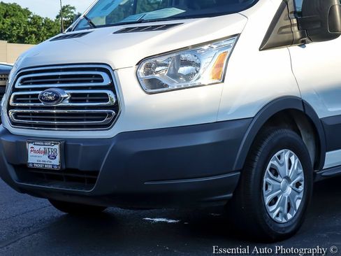 Used 2017 Ford Transit 350 XLT RWD image 3