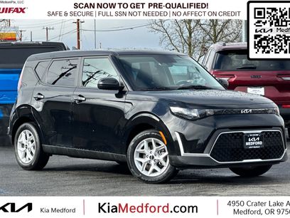 Used 2024 Kia Soul LX w/ Option Group 015