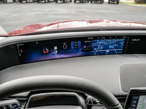 New 2026 Lincoln Nautilus Premier w/ Equipment Group 102A image 36