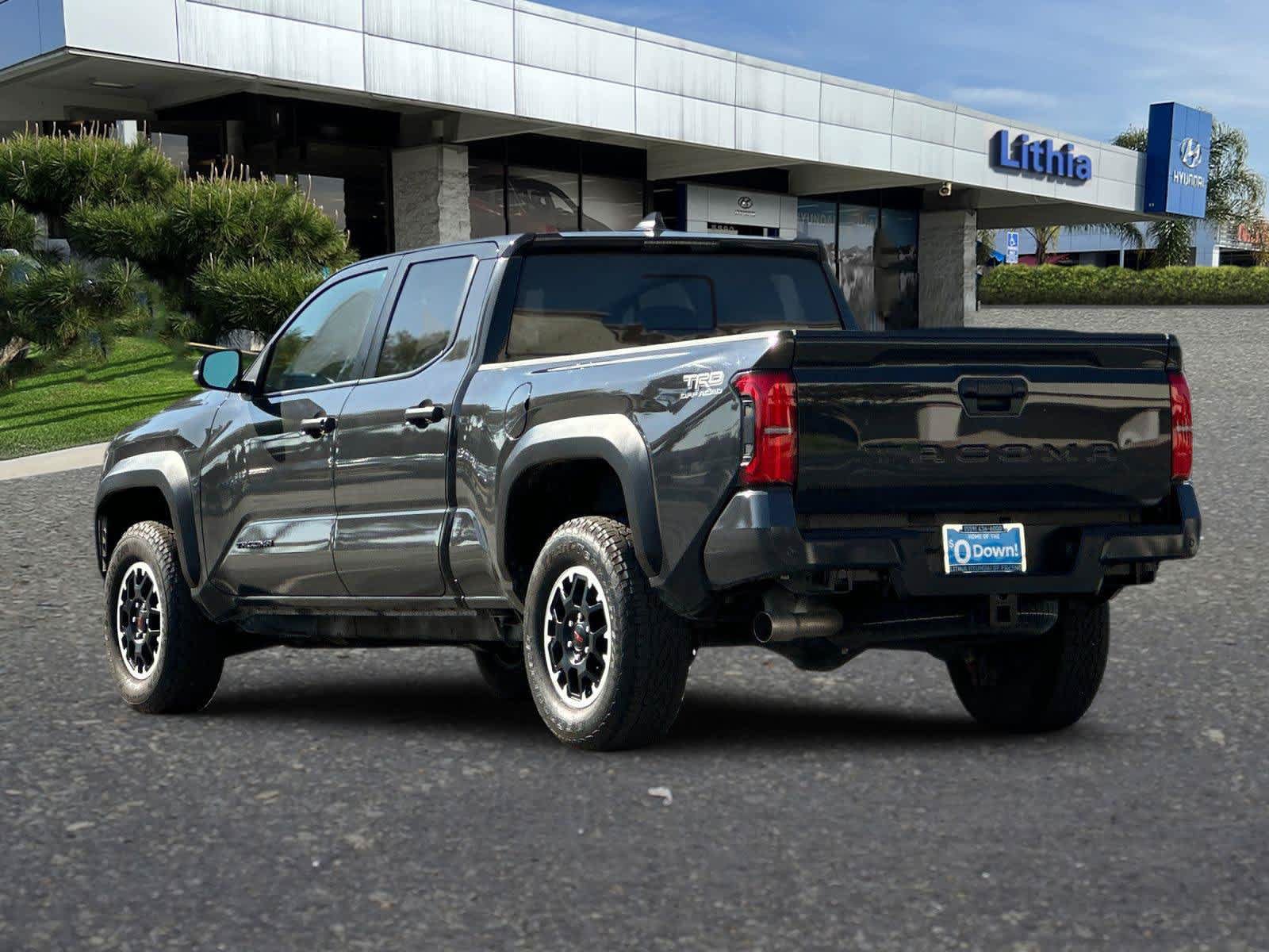 Used 2024 Toyota Tacoma TRD Off-Road AWD/4WD image 7