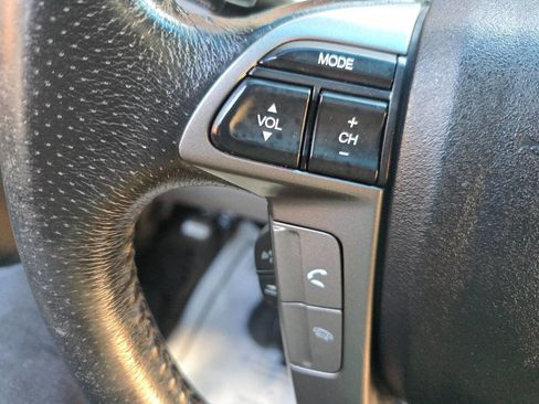 Used 2011 Honda Odyssey EX-L image 32