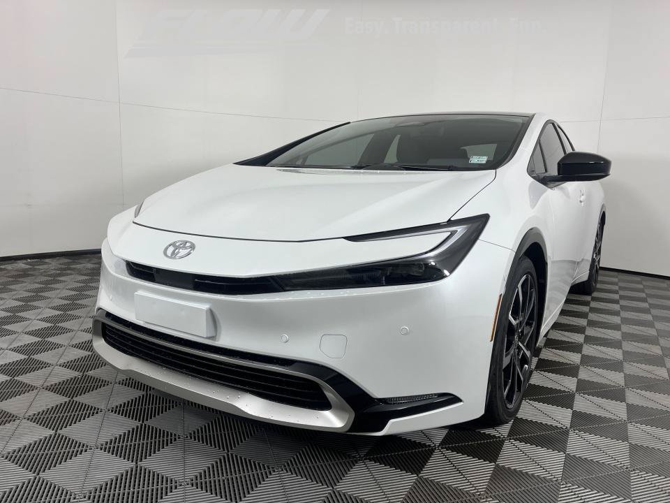 New 2026 Toyota Prius Plug-In Hybrid w/ Limited Premium Package FWD image 23