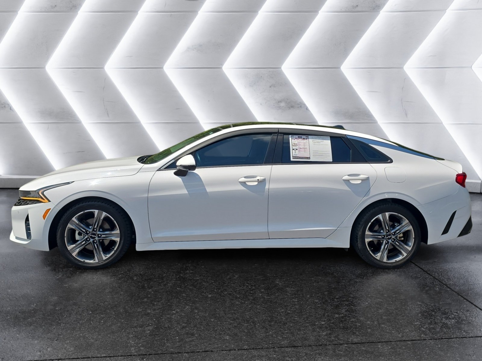 Used 2022 Kia K5 EX w/ EX Premium Package FWD image 2