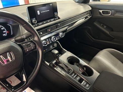 Used 2024 Honda Civic Sport image 29