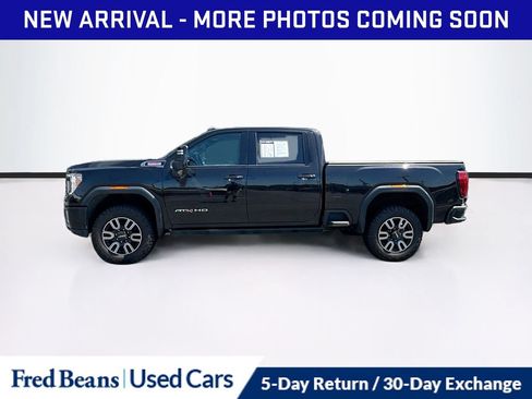 Used 2023 GMC Sierra 3500 AT4 w/ AT4 Preferred Package AWD/4WD image 4