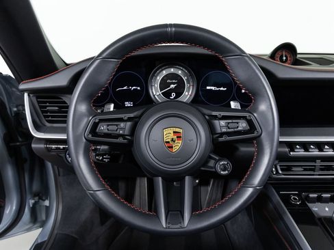 Used 2021 Porsche 911 Turbo image 30