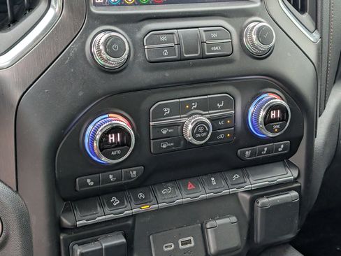 Used 2021 GMC Sierra 1500 AT4 image 28