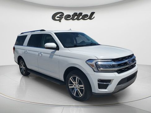 Used 2024 Ford Expedition Max Limited AWD/4WD image 3