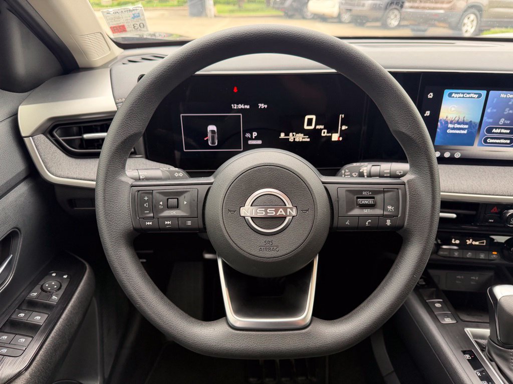 Used 2026 Nissan Kicks SV FWD image 16