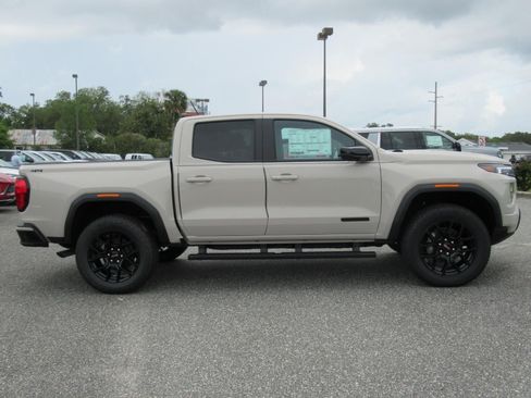 New 2026 GMC Canyon Elevation w/ Convenience Package AWD/4WD image 2