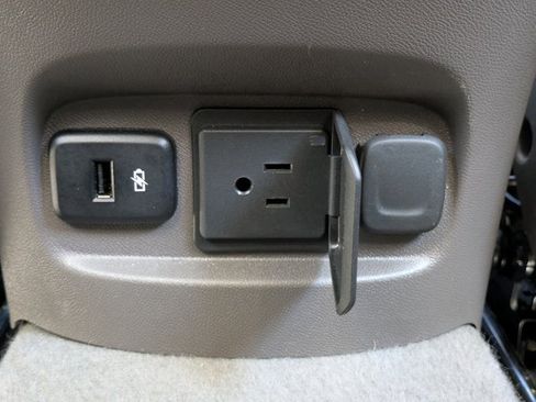 Used 2024 Chevrolet Malibu LT image 15