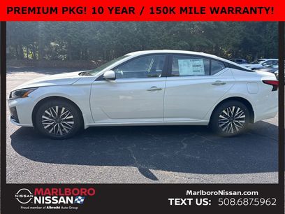 New 2025 Nissan Altima 2.5 SV w/ SV Premium Package