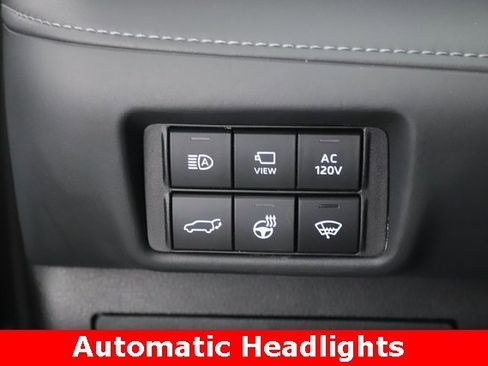 Used 2022 Toyota Highlander Platinum image 22