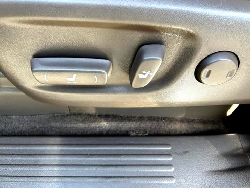 Used 2019 Lexus GX 460 Premium image 11