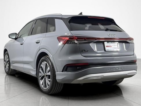 Used 2023 Audi Q4 e-tron Premium w/ Convenience Package RWD image 3