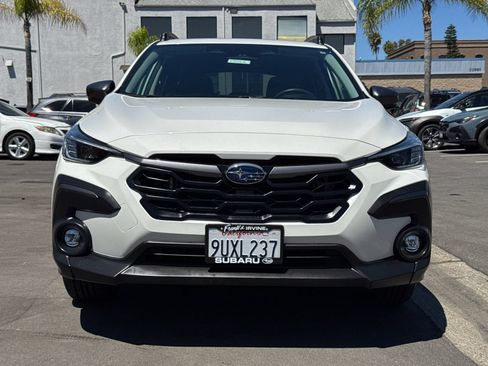 Certified 2025 Subaru Crosstrek 2.5i Limited w/ Crosstrek Mirror Package AWD/4WD image 3