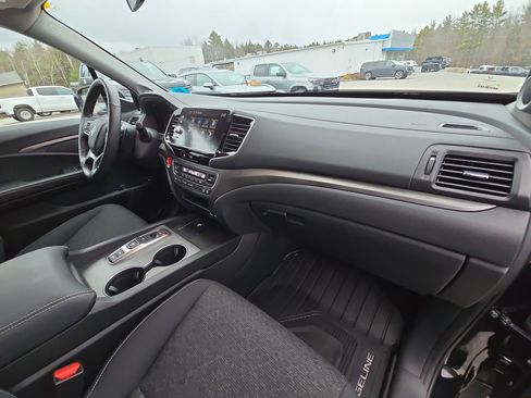 Used 2024 Honda Ridgeline Sport image 64