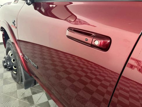 Used 2021 RAM 3500 Limited w/ Max Tow Package image 24