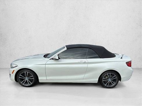 Used 2020 BMW 230i xDrive Convertible w/ Premium Package AWD/4WD image 8