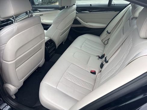 Certified 2023 BMW 530e xDrive 530e xDrive w/ Executive Package image 17