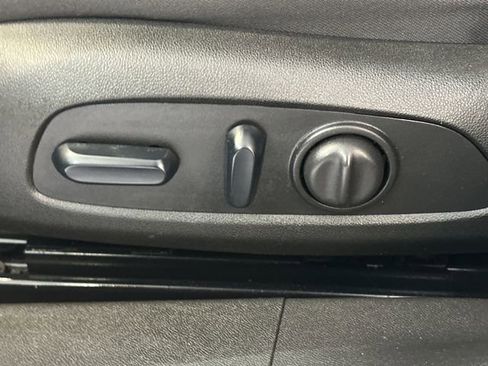 Used 2024 Chevrolet Malibu LT FWD image 18