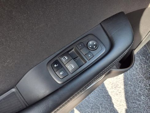 Used 2022 Dodge Challenger R/T w/ Blacktop Package image 21