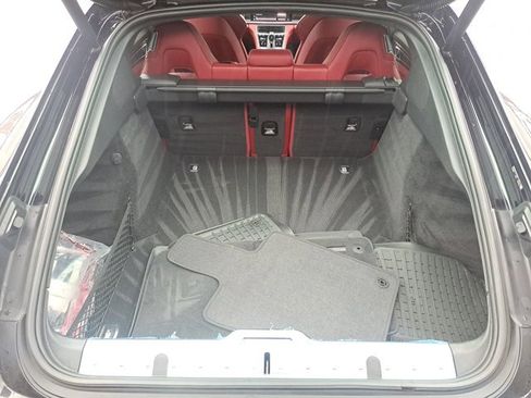 Certified 2023 Porsche Panamera GTS image 15