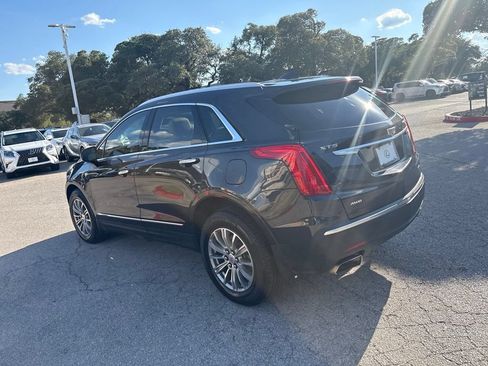 Used 2018 Cadillac XT5 Luxury w/ Driver Awareness Package AWD/4WD image 3