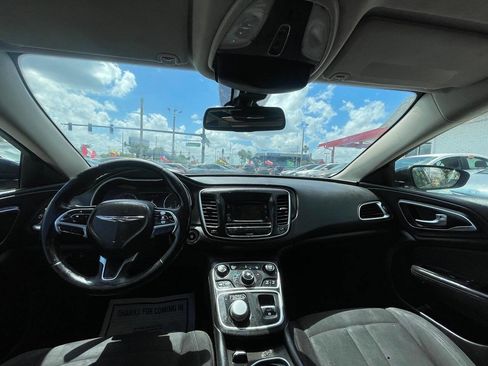 Used 2016 Chrysler 200 Limited w/ Anniversary Edition FWD image 21