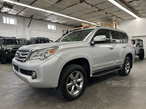Used 2012 Lexus GX 460 Premium AWD/4WD image 6