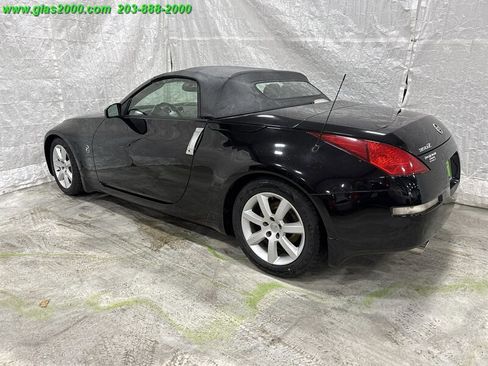 Used 2004 Nissan 350Z Touring image 7