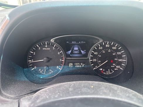 Used 2015 Nissan Pathfinder Platinum w/ Cargo Package AWD/4WD image 34