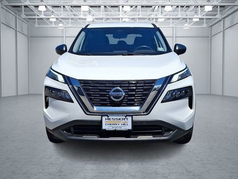 Used 2021 Nissan Rogue S AWD/4WD image 3