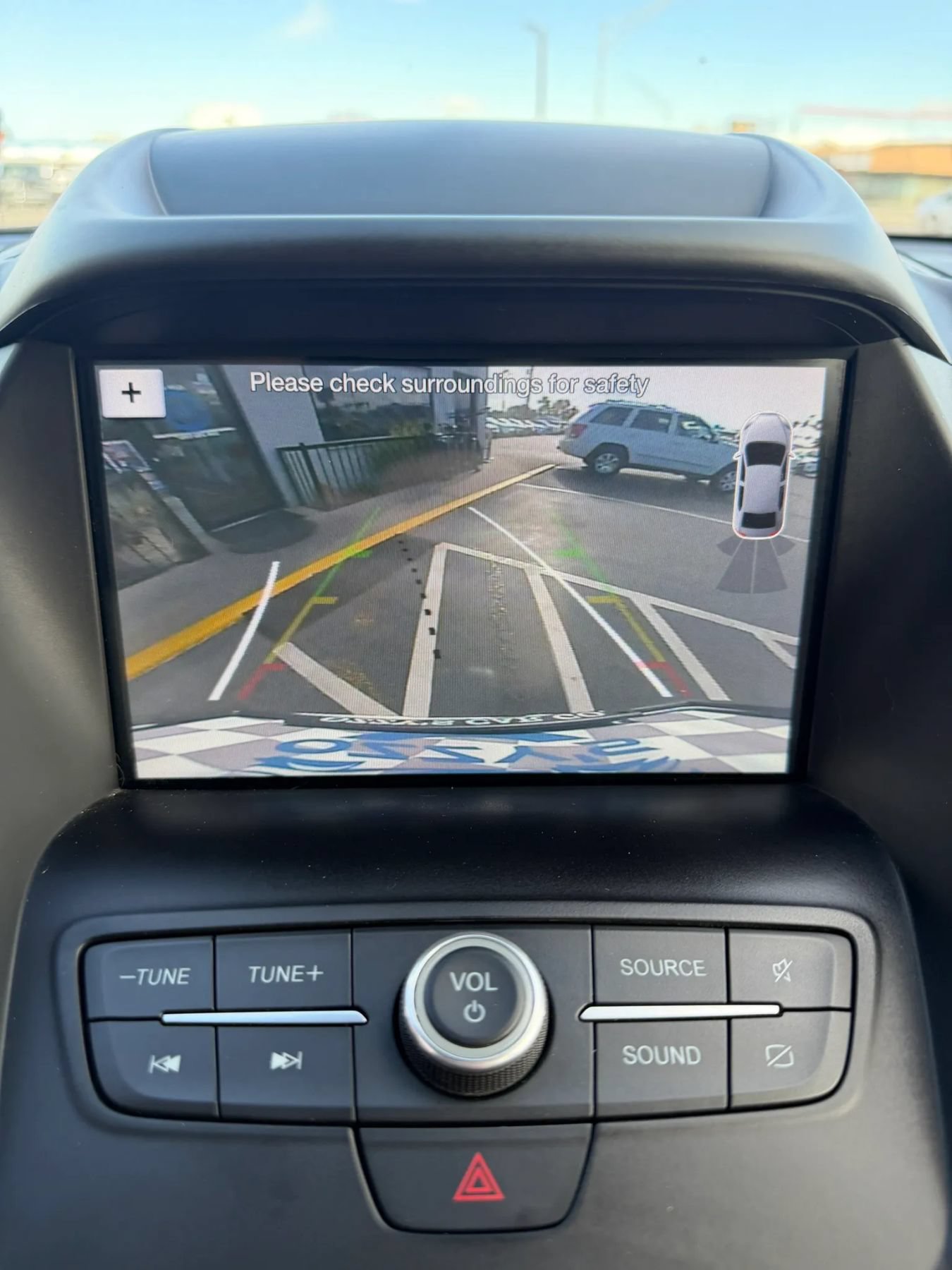 Used 2019 Ford Escape SEL AWD/4WD image 25