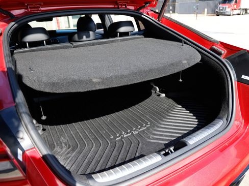 Used 2022 Kia Stinger GT2 image 27