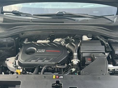 Used 2020 Hyundai Santa Fe Limited image 3