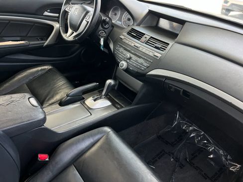 Used 2011 Honda Accord EX-L image 16