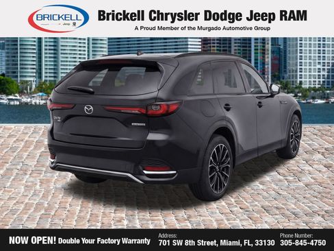 Used 2025 MAZDA CX-70 Plug-In Hybrid w/ Premium Plus AWD/4WD image 4