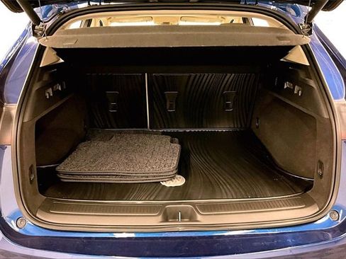 Used 2023 Buick Envision Avenir image 37