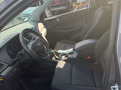 Used 2016 Hyundai Tucson Sport image 5