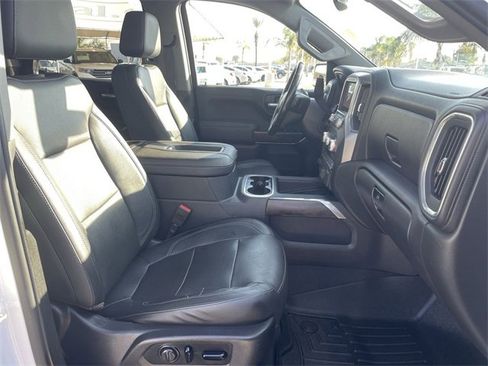 Used 2019 GMC Sierra 1500 SLT w/ SLT Premium Plus Package image 29