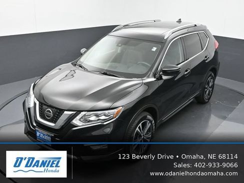 Used 2017 Nissan Rogue SL w/ SL Premium Package AWD/4WD image 21