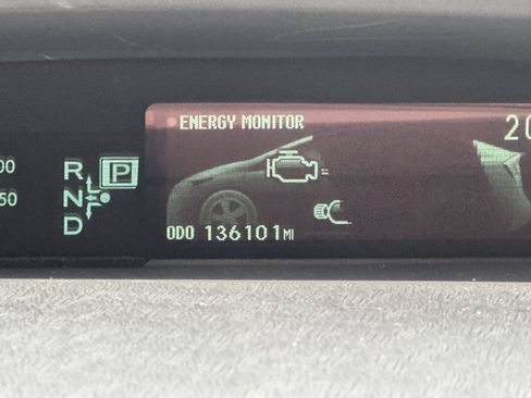 Used 2012 Toyota Prius Three FWD image 22