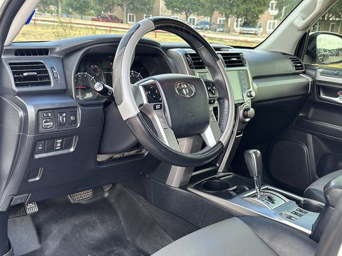 Certified 2020 Toyota 4Runner SR5 Premium w/ Moonroof Package RWD image 12