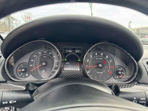 Used 2019 Maserati GranTurismo MC image 18