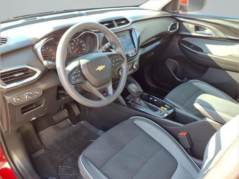 Used 2021 Chevrolet TrailBlazer LT w/ Convenience Package image 20